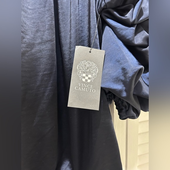 Elegant Navy Off-Shoulder Top - Picture 3 of 6